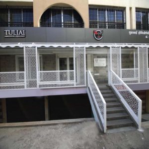 7